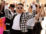  Gangnam style  Gentleman   Billboard Music Awards