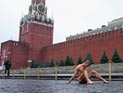 Акцию художника Павленского, прибившего свою мошонку к брусчатке на Красной площади, назвали "новой строкой" в истории искусства Акцию художника Павленского, прибившего свою мошонку к брусчатке на Красной площади, назвали "новой строкой" в истории искусства