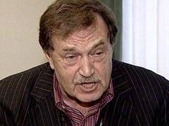 Василий Аксенов. Кадр Первого канала, архив