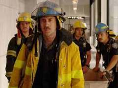 Николас Кейдж в фильме Оливера Стоуна "WTC". Кадр с сайта imdb.com Николас Кейдж в фильме Оливера Стоуна "WTC". Кадр с сайта imdb.com
