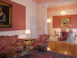  Grand Hotel La Pace  ,  