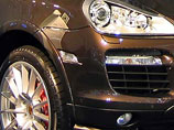            ""    ,       Porsche Cayenne      Mazda3