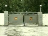        ,     4- . ,            ,        