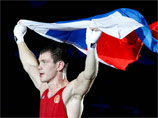 Боксер Егор Мехонцев стал олимпийским чемпионом в весовой категории до 81 кг, взяв верх в финале над казахстанцем Алибеком Ниязимбетовым по решению судей при равном счете ударов 15:15 (3:4, 5:4, 7:7)