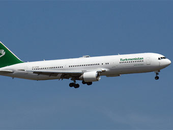 Boeing-767-300ER  .    nycaviation.com