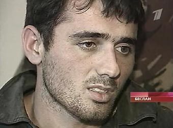 Задержанный участник захвата бесланской школы Нур-Паши Кулаев. Кадр ''Первого канала''